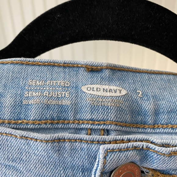 Old Navy Shorts - Picture 2 of 2